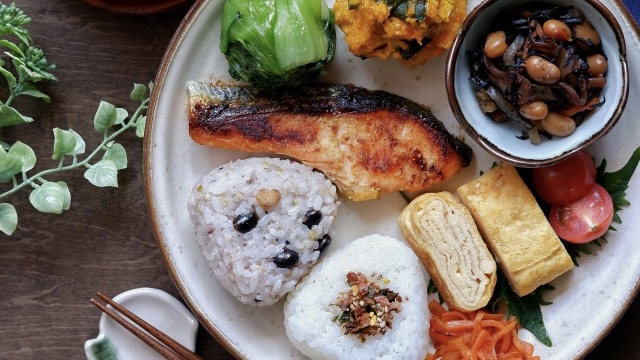 Read more about the article 一定要愛著點什麼