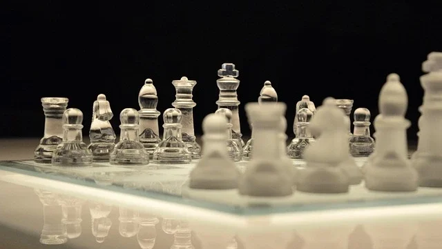 Read more about the article 命盤藏危機，奇門遁甲來破局